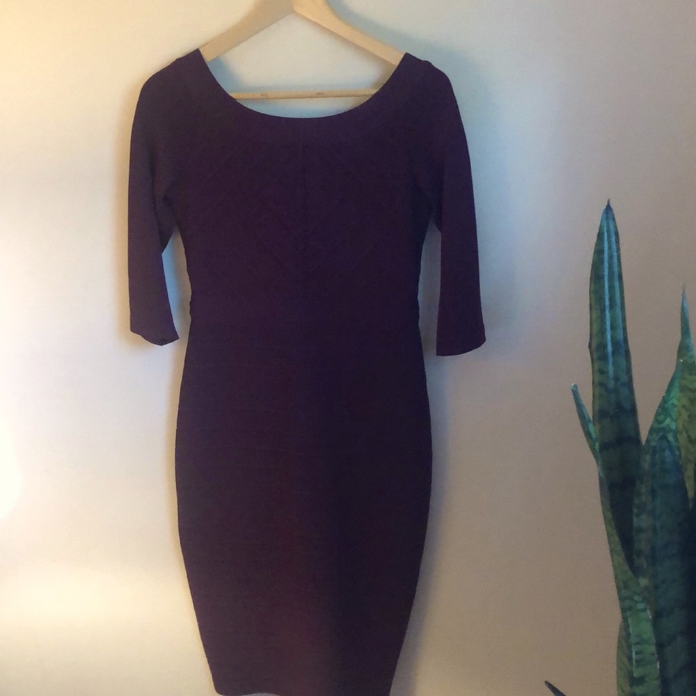 Body contouring burgundy dress